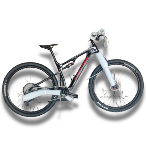 Mountain bicycle adaptive suspension